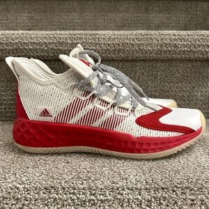 adidas Men's Pro Boost Mid Basketball Shoes - Size 7 NEW